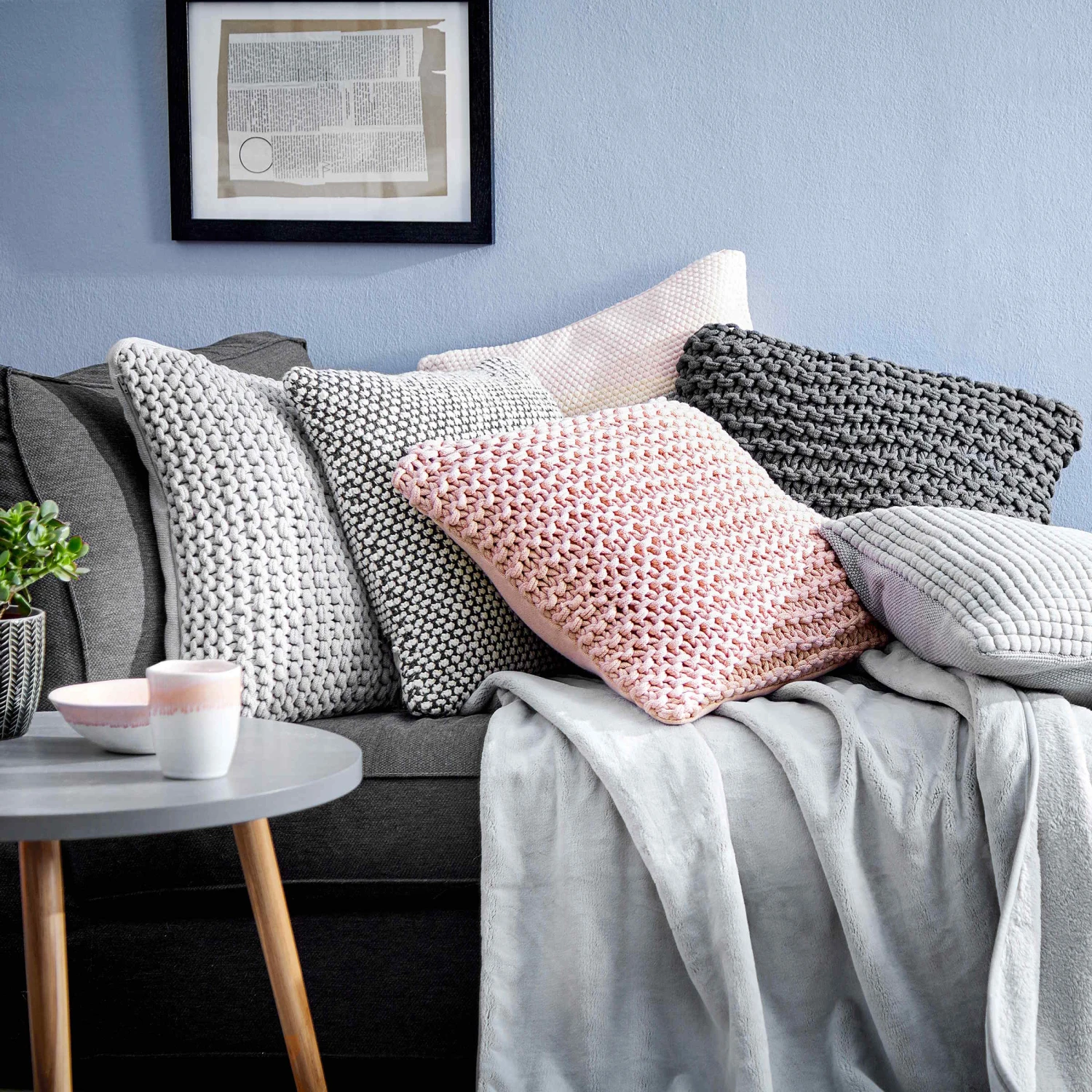 SOFT NEEDLE Kissen L 50 X B 50cm 2 SOFT NEEDLE Kissen L 50 X B 50cm – Bild 2