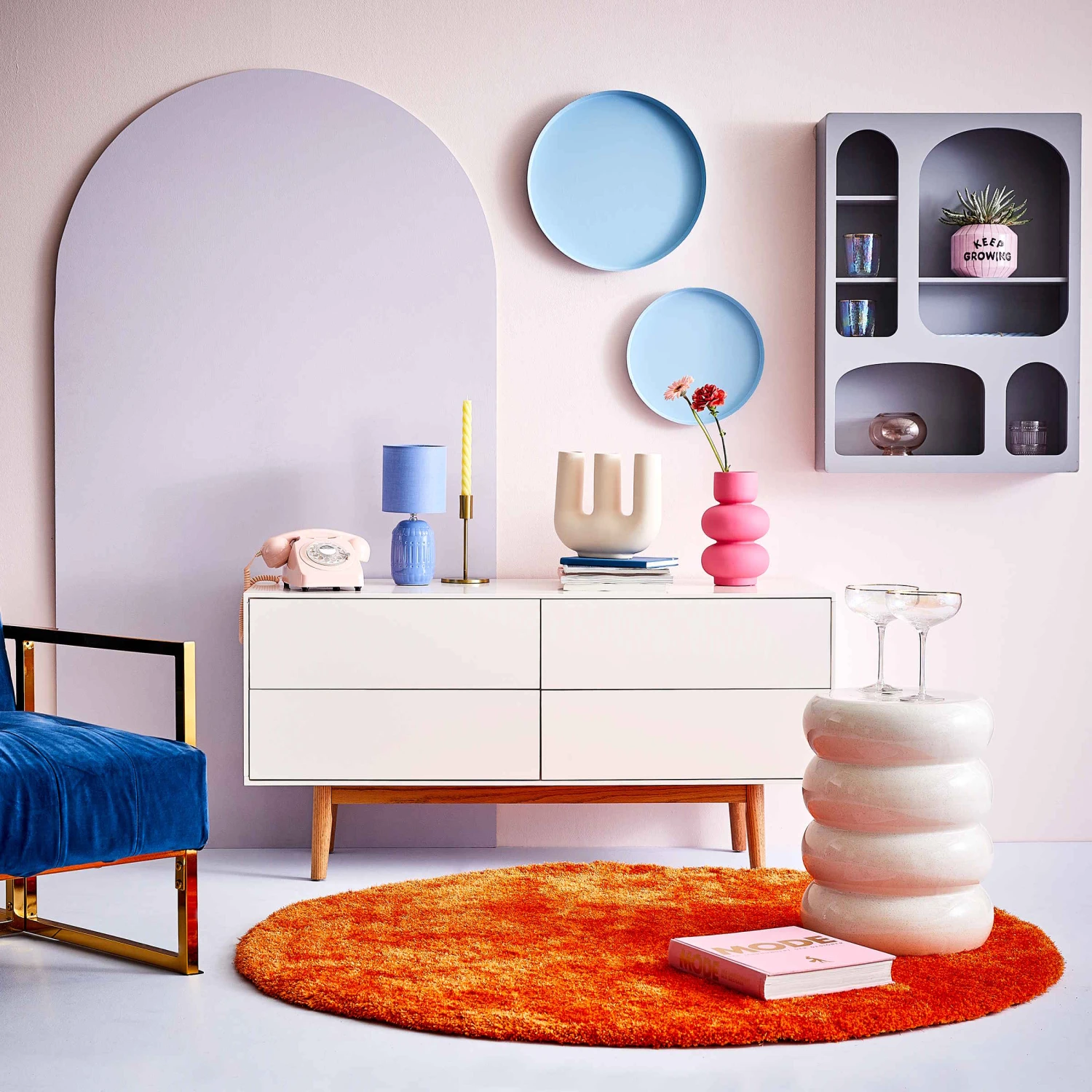 ARTISTABeistelltisch/Hocker Kurvig 9 ARTISTABeistelltisch/Hocker Kurvig – Bild 9