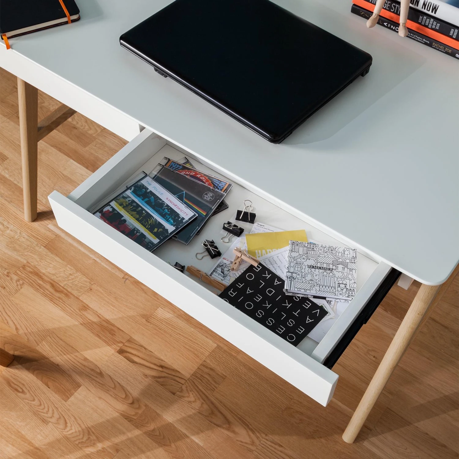 BRANNO Schreibtisch 8 BRANNO Schreibtisch – Bild 8