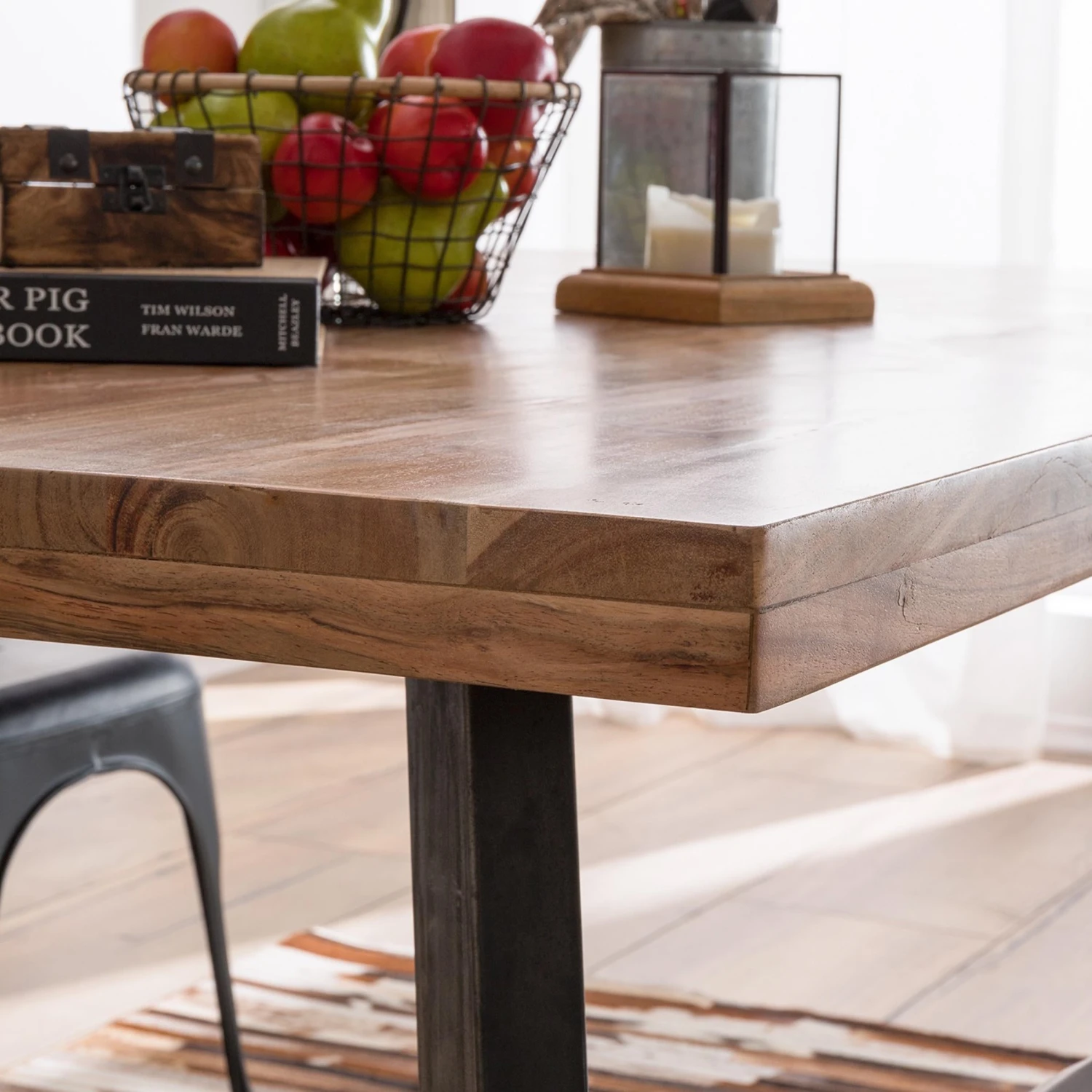 AMLA Esstisch 8 AMLA Esstisch – Bild 8